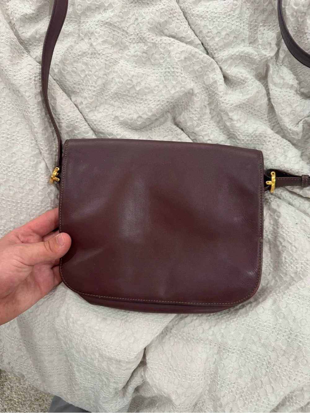 Vintage Cartier Must Line Shoulder Bag in Bordeaux leather, USED